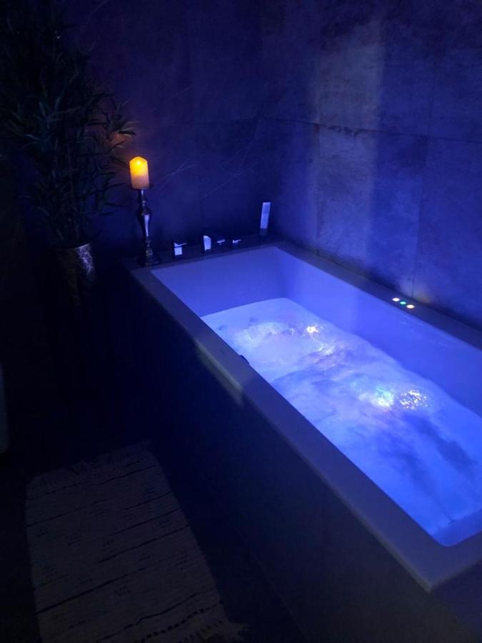 Like Home 2 Sauna,Jacuzzi & Spa Swidnica  Luaran gambar