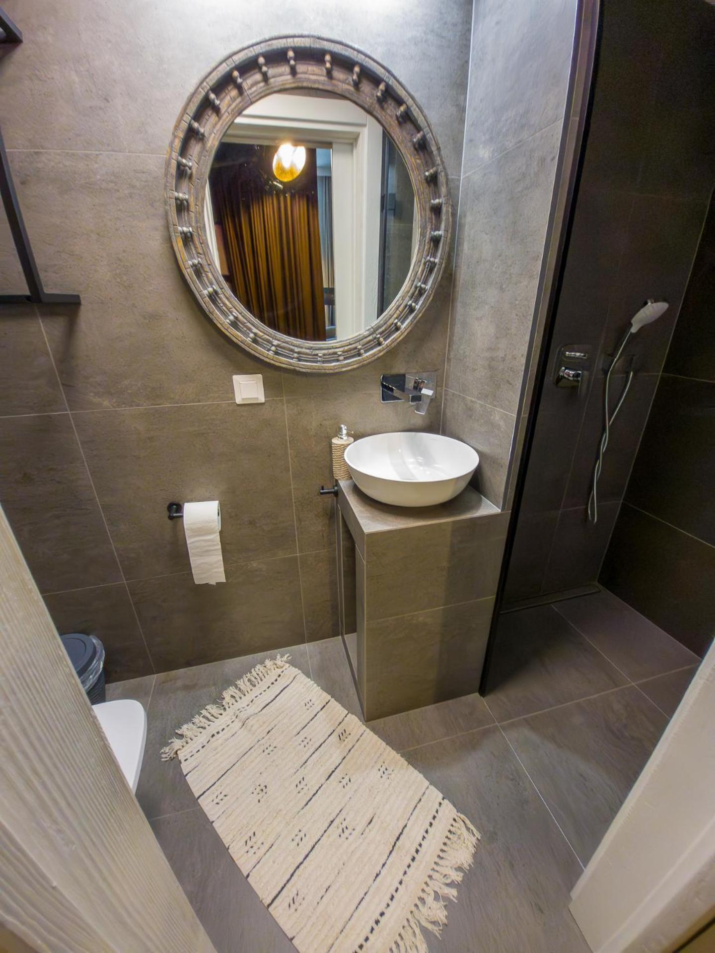 Like Home 2 Sauna,Jacuzzi & Spa Swidnica  Luaran gambar